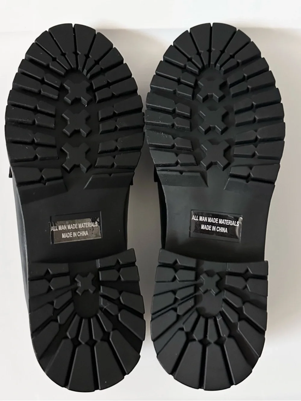 DV Dolce Vita Crisp Black Lug Sole Penny Loafers Women's Size 7 New